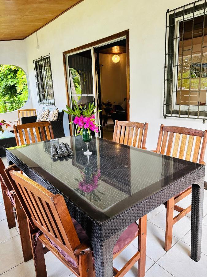 88 Days Self Catering Holidays & Accomodation Baie Lazare  외부 사진